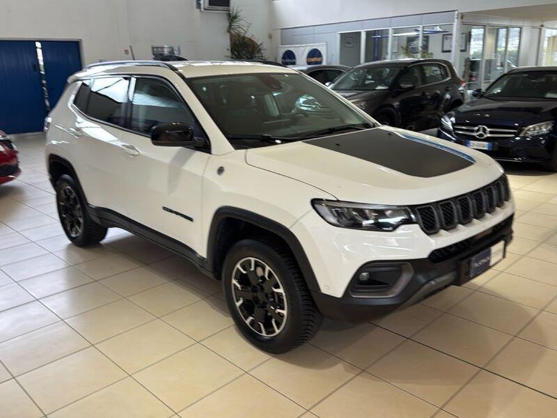 Jeep Compass 4xe 1.3 T4 PHEV 240cv Trailhawk 4xe Auto