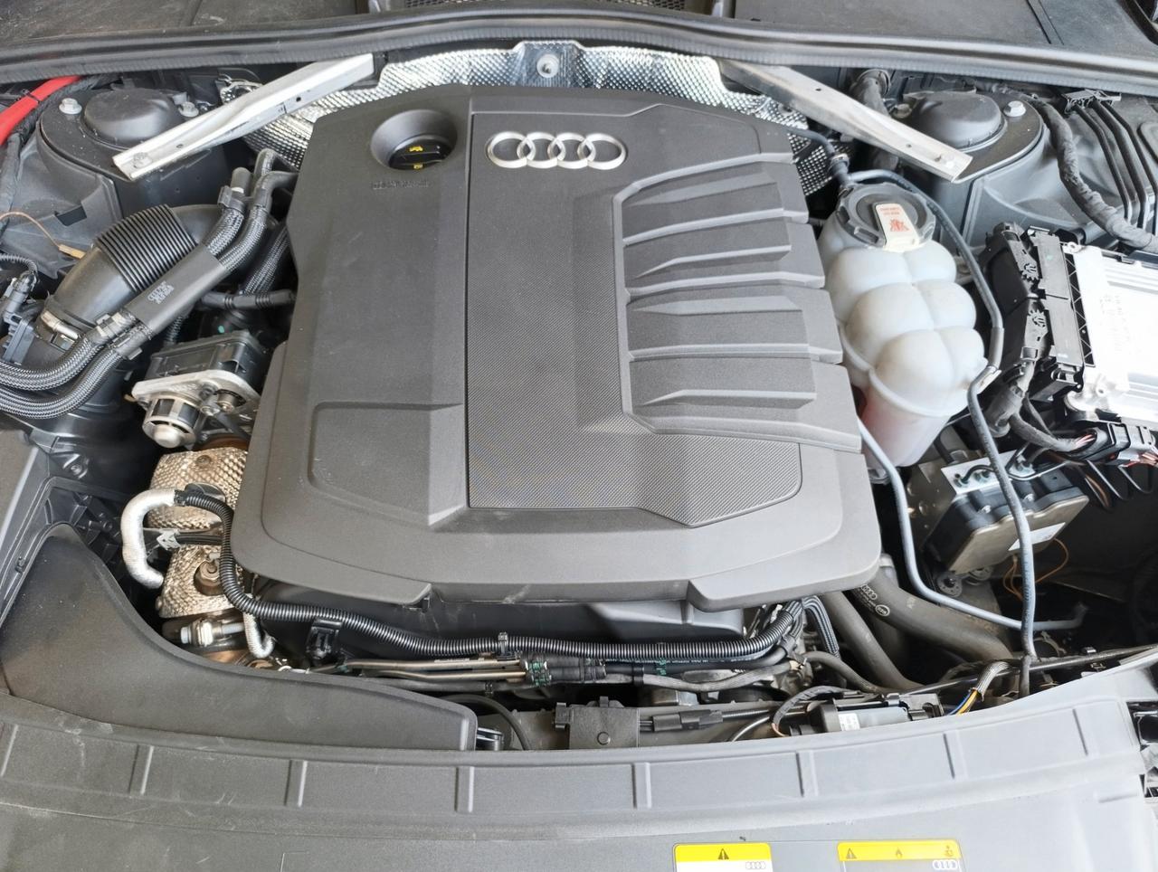 Audi A4 Avant 30 2.0 tdi mhev 136cv s-tronic