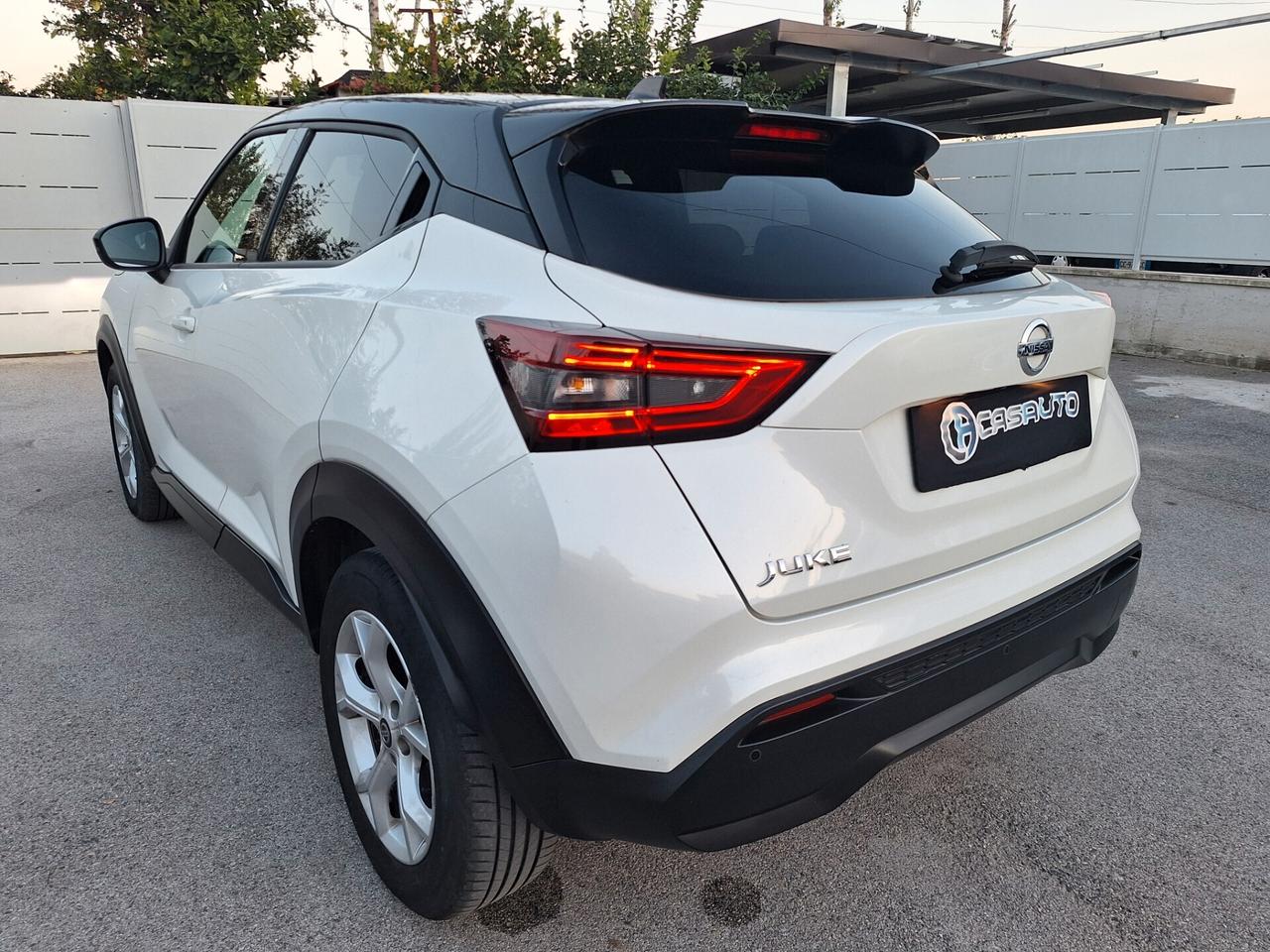 Nissan Juke N-CONNECTA 1.0 DIG-T 117cv AUTOMAT. NAV+RETROCAM. 2022
