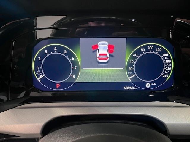 Volkswagen Golf 1.0 eTSI EVO DSG Life HYBRID