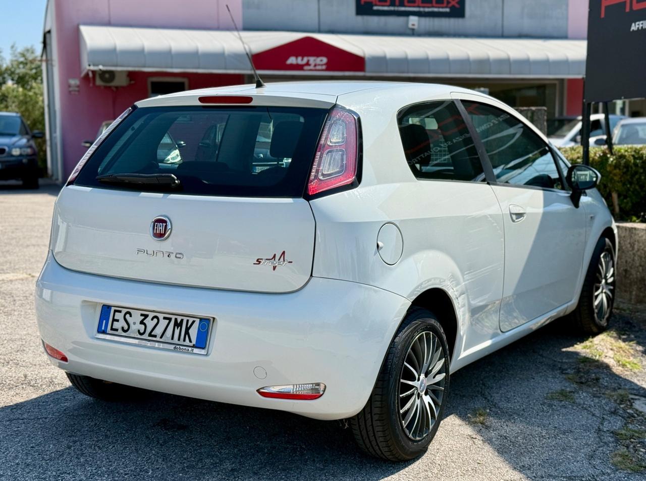 Fiat Punto 1.2 8V 3 porte Lounge 2013