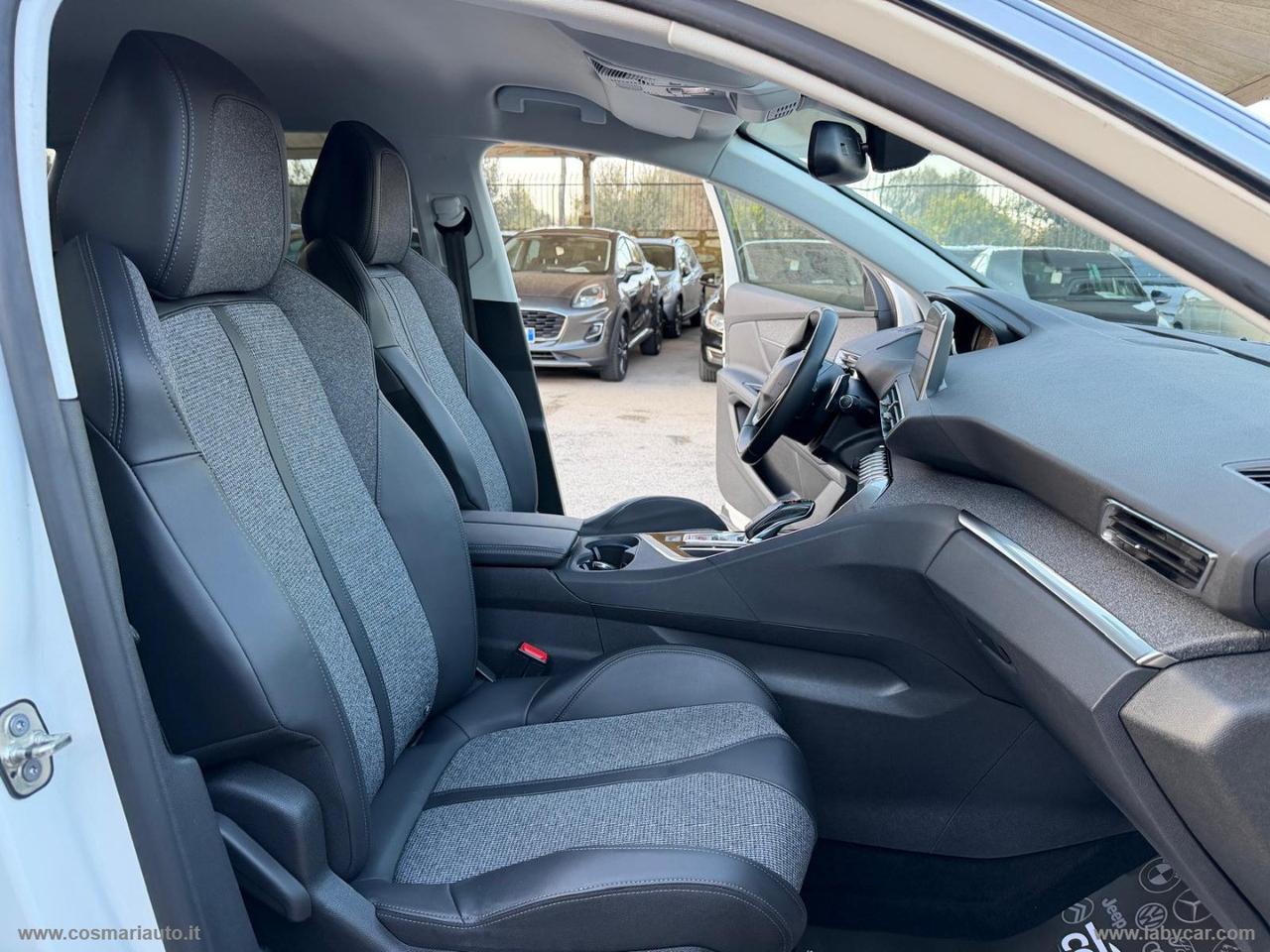 PEUGEOT 3008 BlueHDi 130 S&S EAT8 Allure Pack