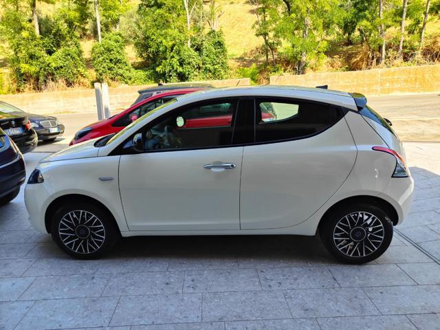 LANCIA Ypsilon 1.0 FireFly 5 porte S&S Hybrid Platino