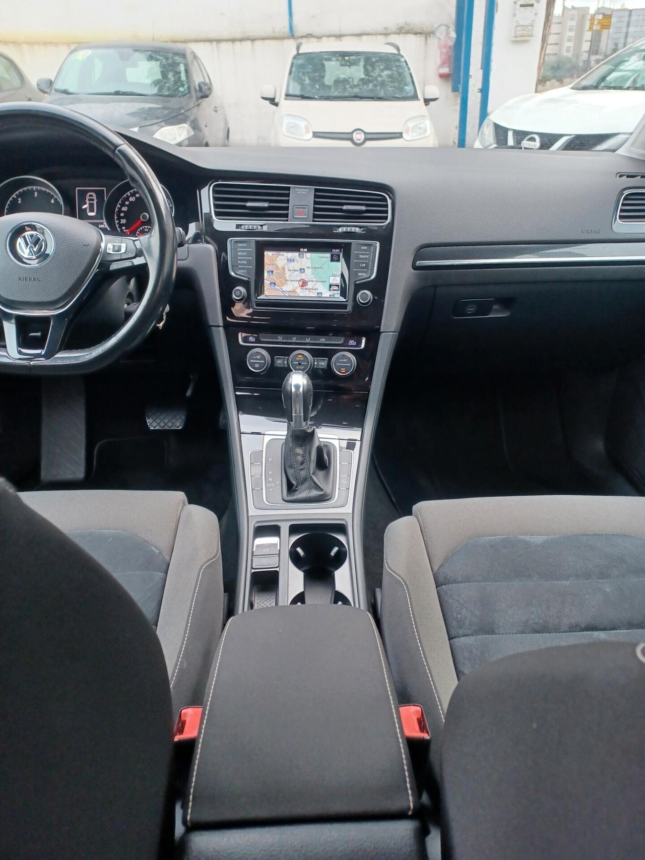 Volkswagen GOLF 1.6 TDI 110 CV DSG Highline