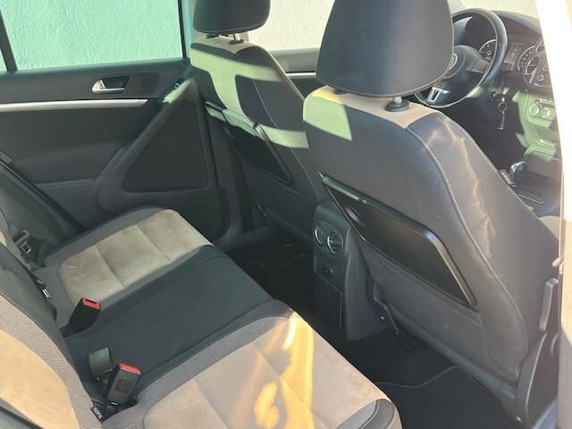 Volkswagen Tiguan 2.0 TDI 140 CV 4MOTION Track & Style Aut.