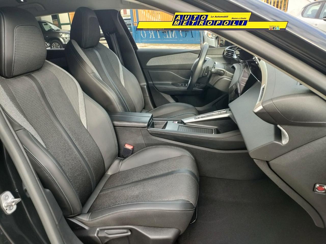 Peugeot 308 1.5 BlueHDi EAT8 Allure (Berlina)