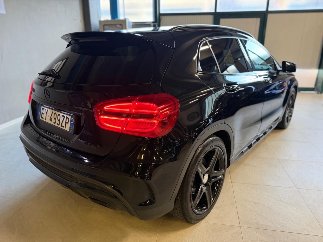 Mercedes-benz GLA 200d 4MATIC PREMIUM UNICOPR