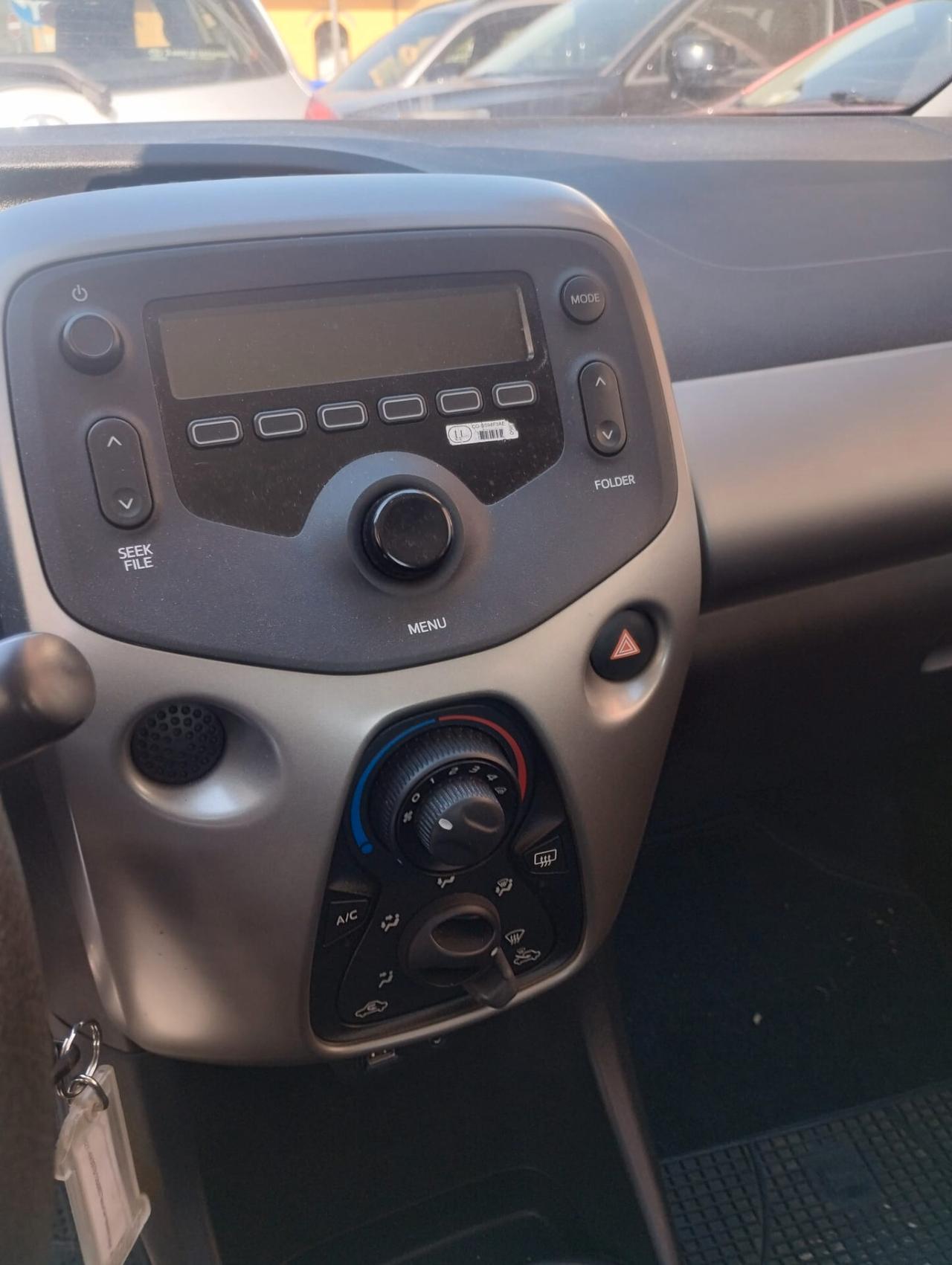 Citroen C1 VTi 68 3 porte Shine