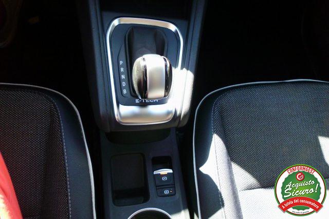 RENAULT Captur Full Hybrid E-Tech 145 CV Initiale Paris