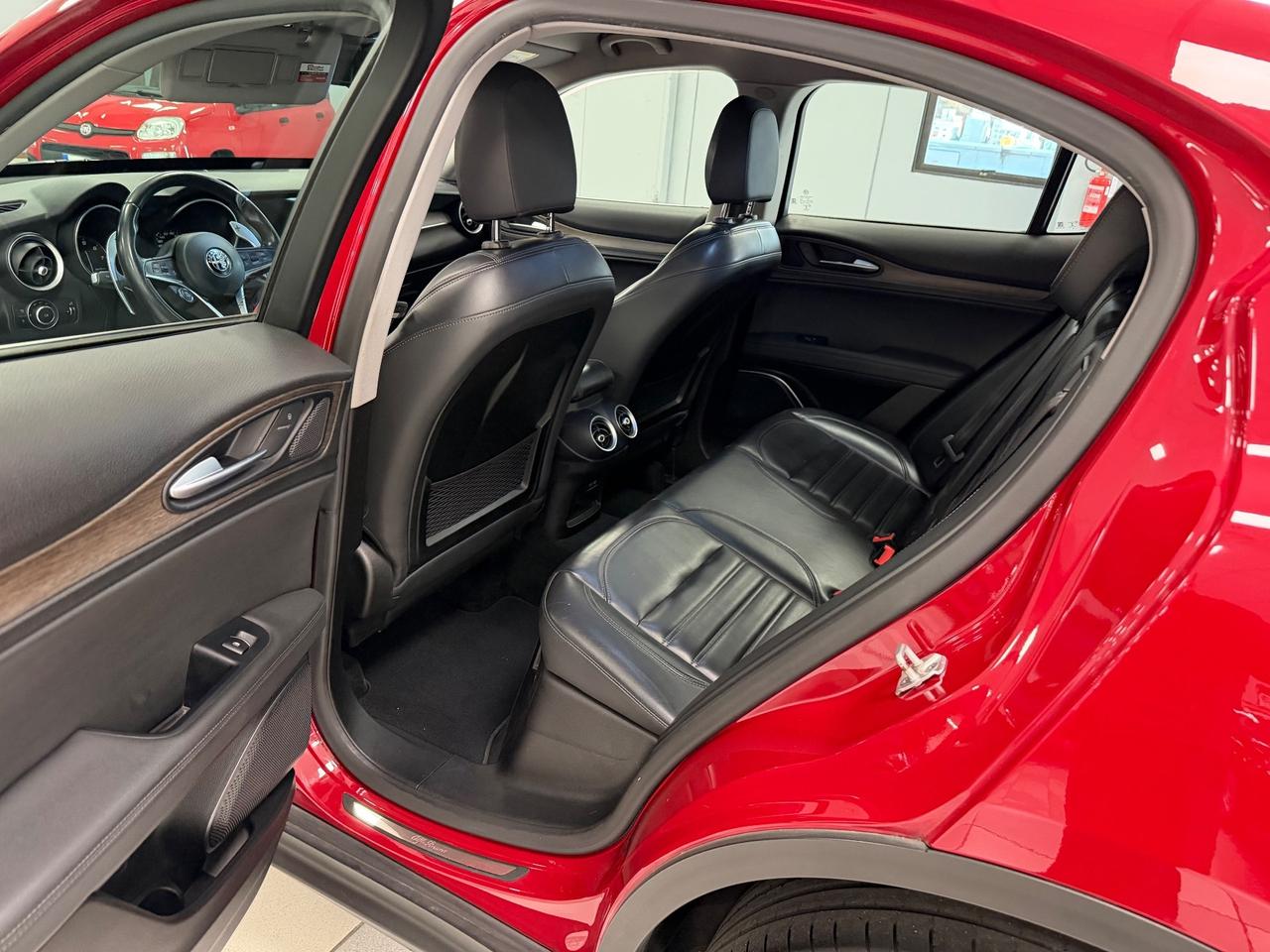 Alfa Romeo Stelvio 2.0 Turbo 280 CV AT8 Q4 Super