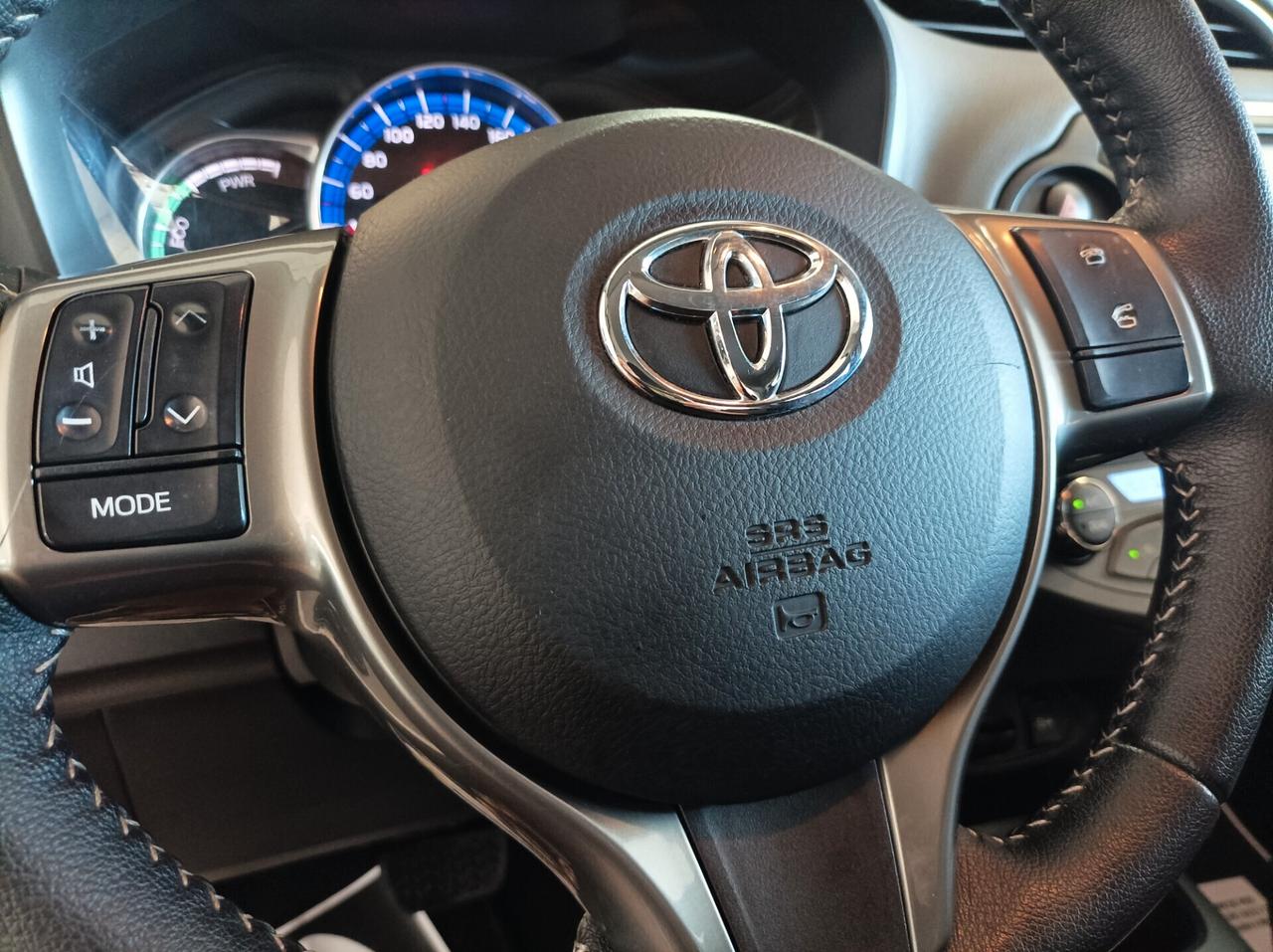 Toyota Yaris 1.5 Hybrid 75CV CERTIFICATA