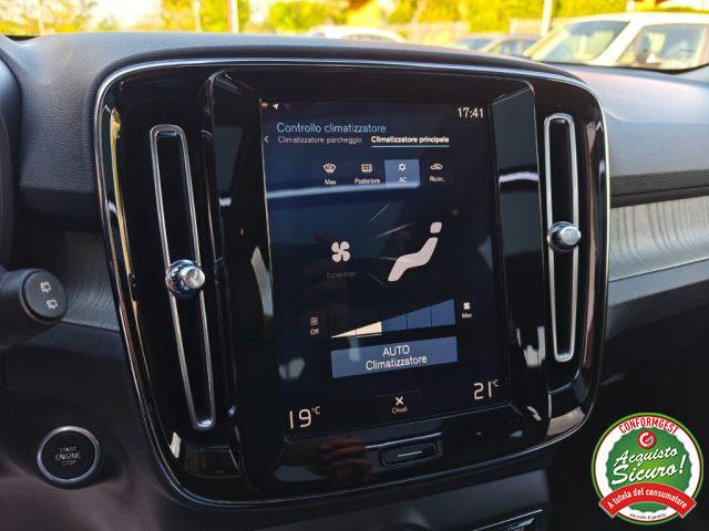 VOLVO XC40 D3 AWD Geartronic Inscription