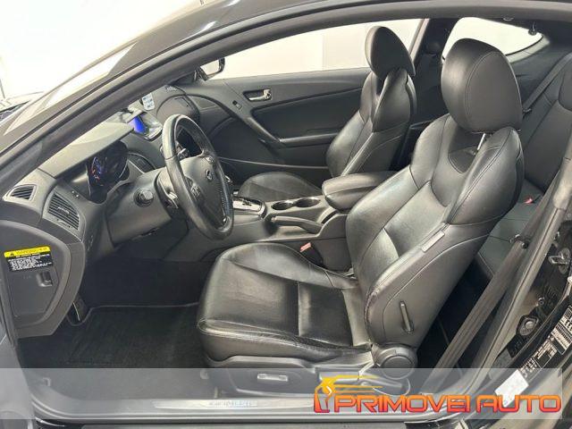 HYUNDAI Genesis Coupe 3.8 V6 Sport