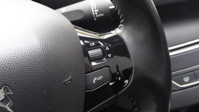 PEUGEOT 308 BlueHDi 130 S&S SW Allure