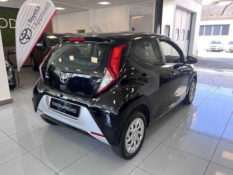 Toyota Aygo Aygo Connect 1.0 VVT-i 72 CV 5 porte x-play MMT