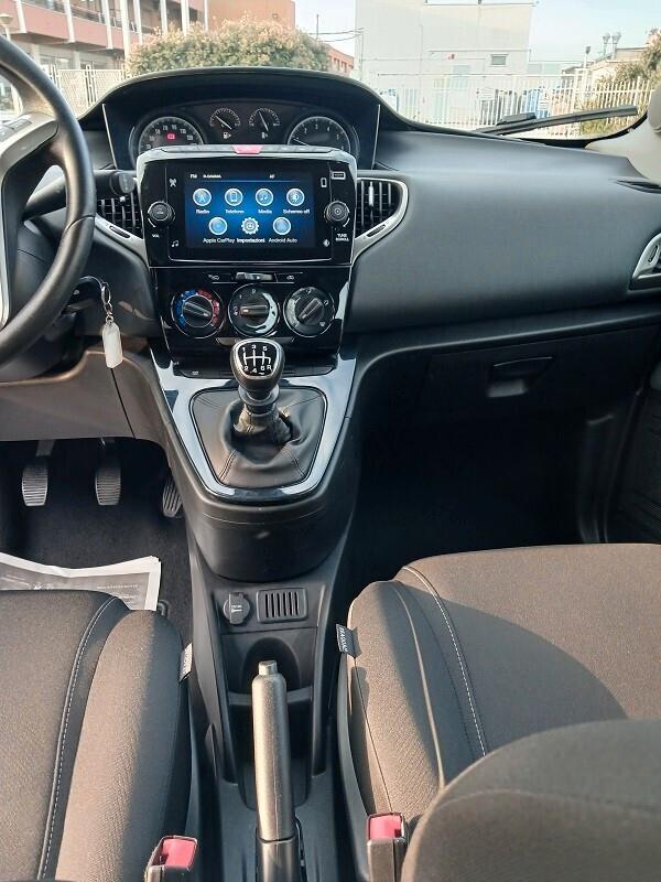 LANCIA YPSILON 1.0 FireFly S&S 69 CV HYBRID GOLD