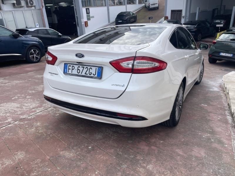 Ford Mondeo Full Hybrid 2.0 187 CV eCVT 4 porte Titanium Business