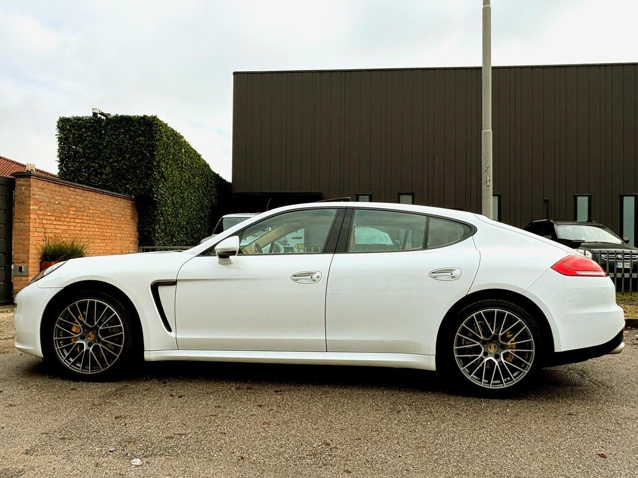 PORSCHE PANAMERA 3.0D-134000km-FULL-2015