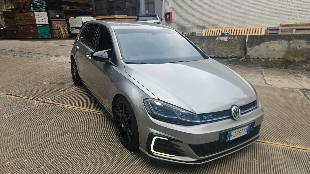 Volkswagen Golf GTE 1.4 TSI DSG 5p. Plug-In-Hybrid