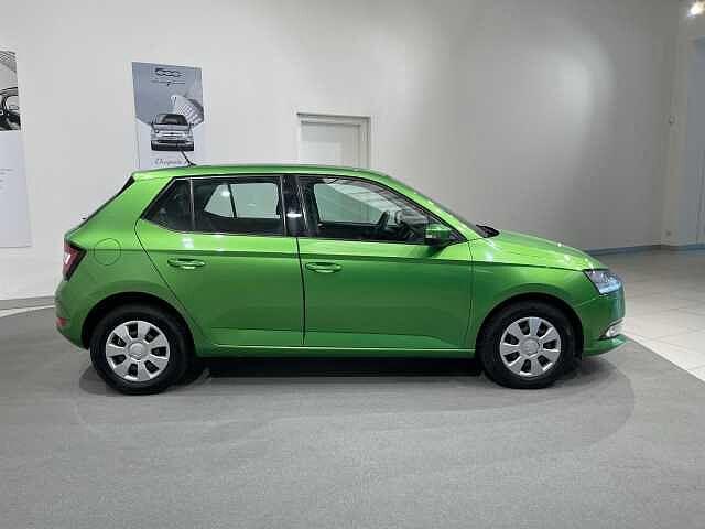 SKODA Fabia 1.0 MPI 60 CV Design Edition