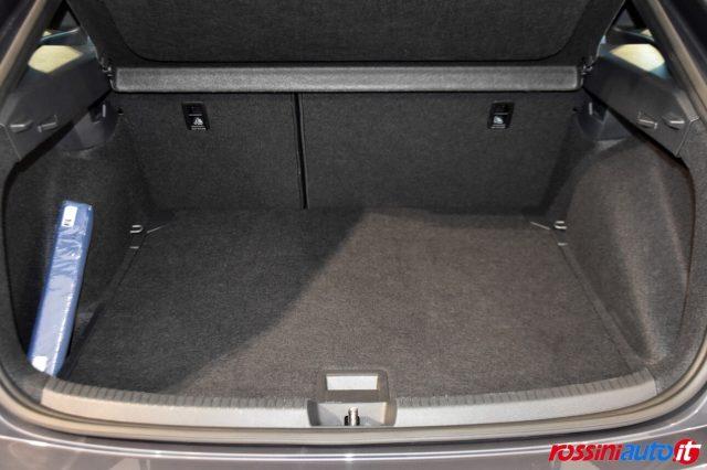 VOLKSWAGEN Taigo 1.0 TSI 115 CV R-LINE TECH PACK MATRIX LED + REARV