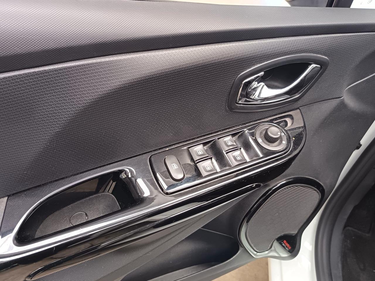 Renault Clio 1.5 dCi 8V 90CV Start&Stop 5 porte Energy