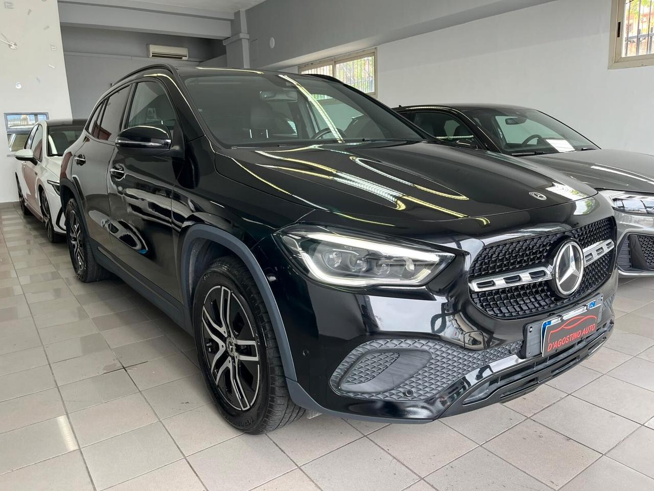 Mercedes-benz GLA 200 d Automatic Premium TETTO APRIBILE UNICO PROPRIETARIO