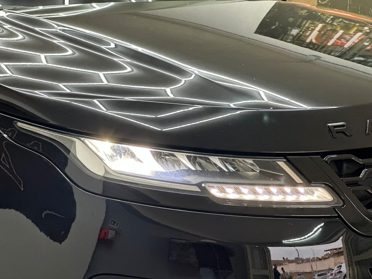 Land Rover Range Evoque 2.0D I4-L.Flw 150 CV