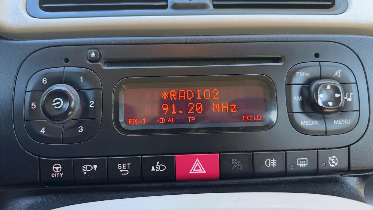 Fiat Panda 1.3 MJT 95 CV S&S Lounge 2016 LEGGI TESTO