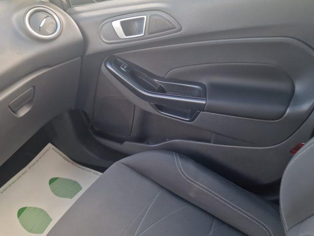 FORD Fiesta 1.5 TDCi 75CV 5 porte Business