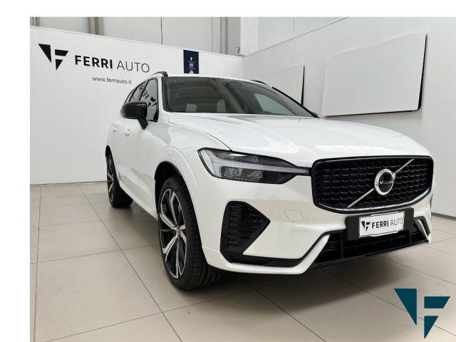 VOLVO XC60 T6 AWD automatico Ultimate Dark