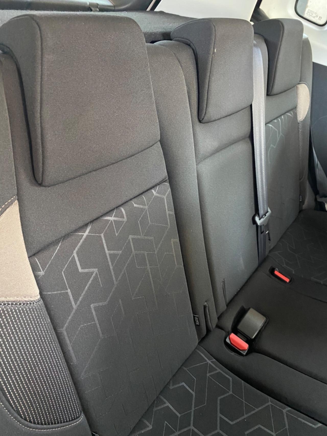 Peugeot 2008 1.6 HDI Automatica 2014 Full Navi