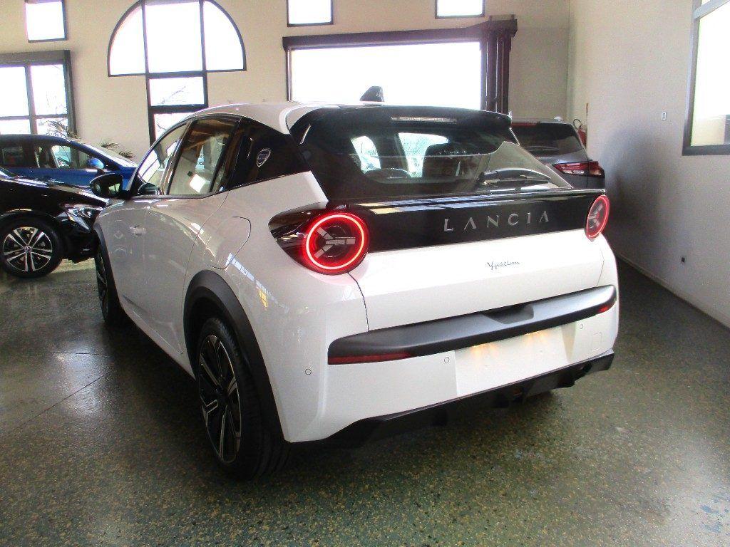 Lancia Ypsilon Hybrid e-DCT - Ok Neopat. - PRONTA