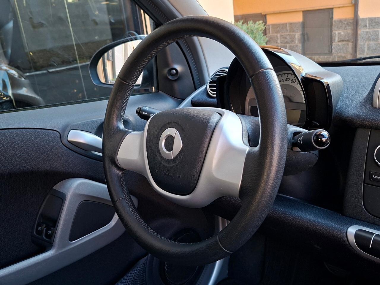 Smart ForTwo 1.0 71cv MHD coupé passion SERVOSTERZO km 57.446