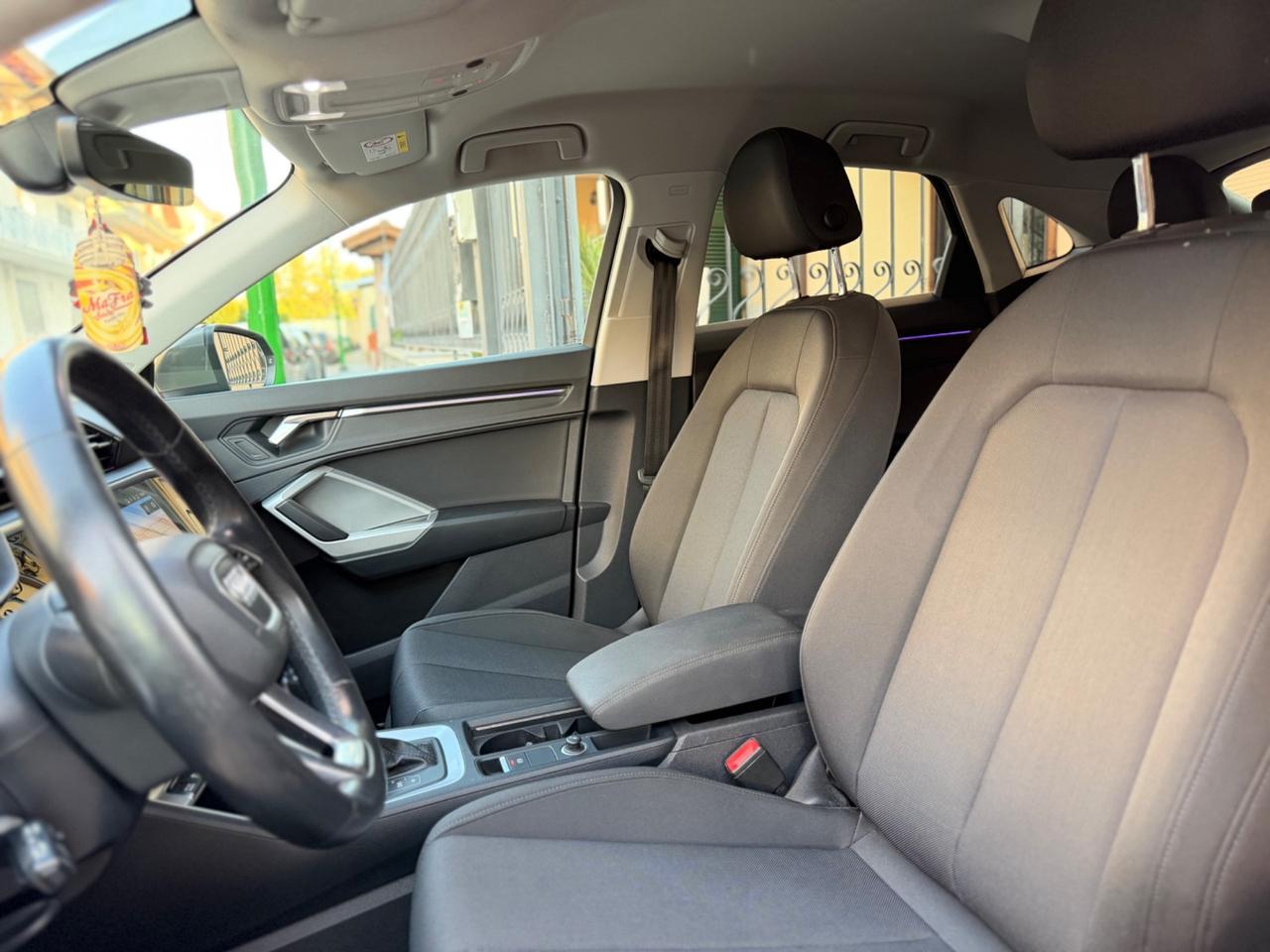 Audi Q3 35 TDI S tronic Business Advanced