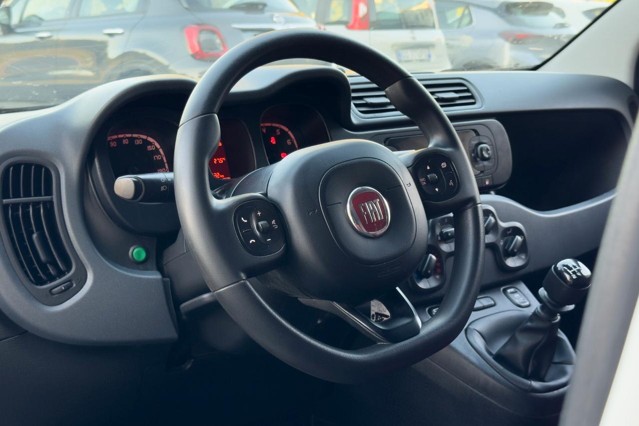 FIAT PANDA VAN 2 POSTI - ventilazione interna vano carico TARGA GB867TT