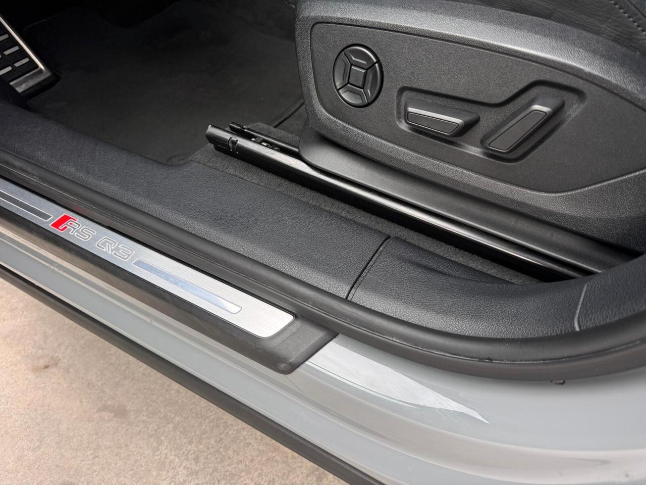 Audi Q3 RS SPB quattro S tronic