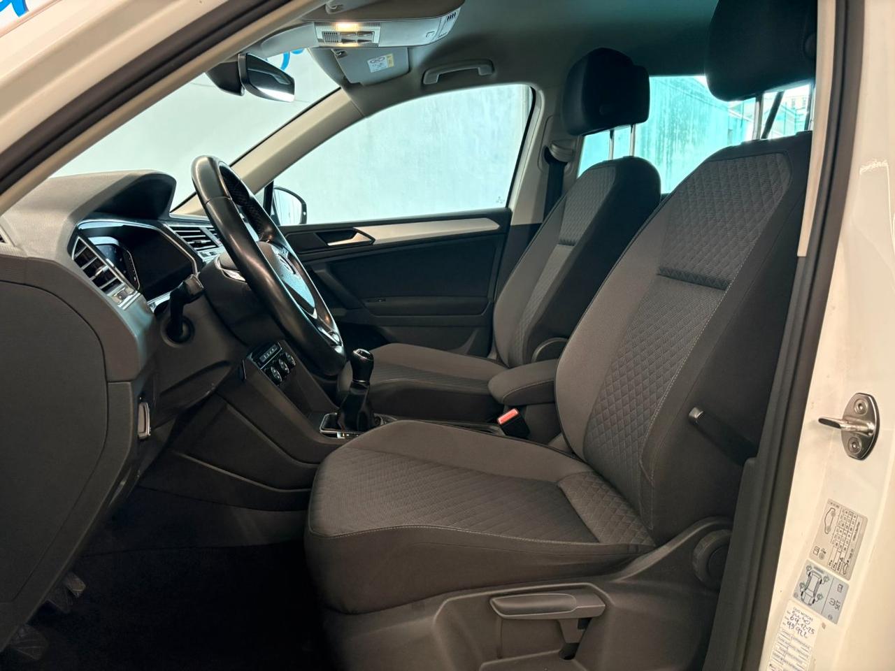 Volkswagen Tiguan 1.6 tdi R-Line 115cv
