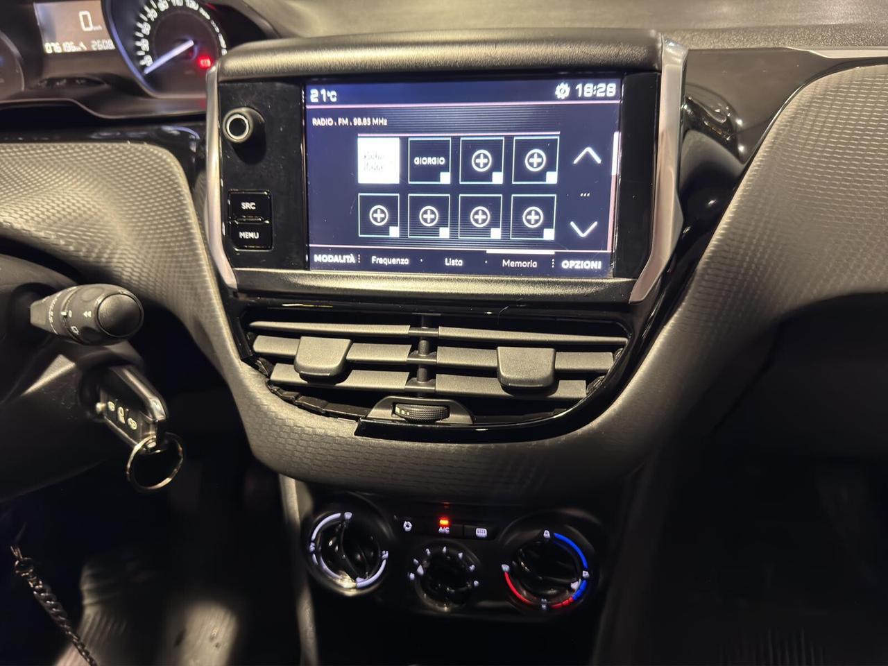 Peugeot 2008 1.6 bluehdi 100cv Allure 2018