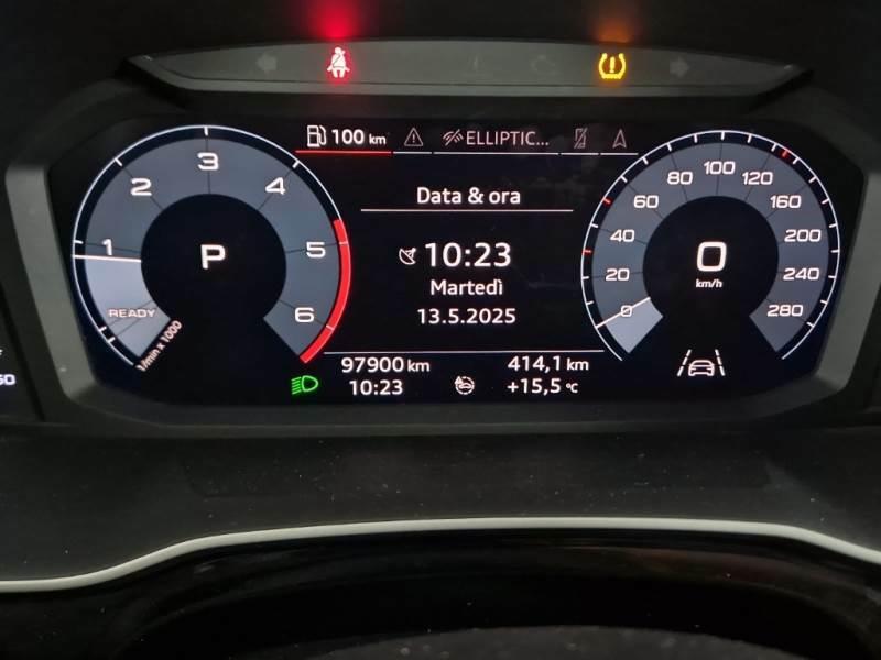 AUDI Q3 35 TDI S tronic Business