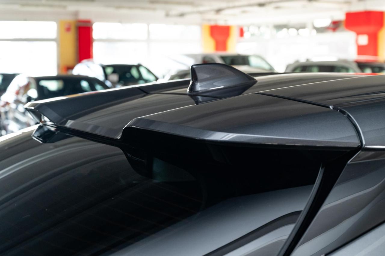 Toyota C-HR 1.8 hev Trend fwd e-cvt