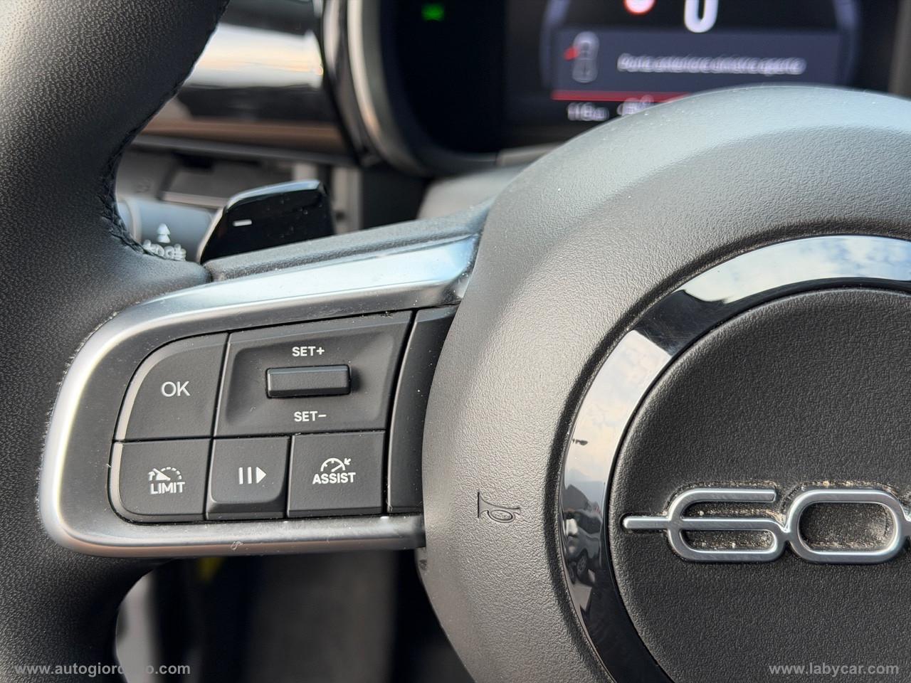 FIAT 600 Hybrid 145 CV DCT MHEV Pop PACK STYLE + PACK COMFORT