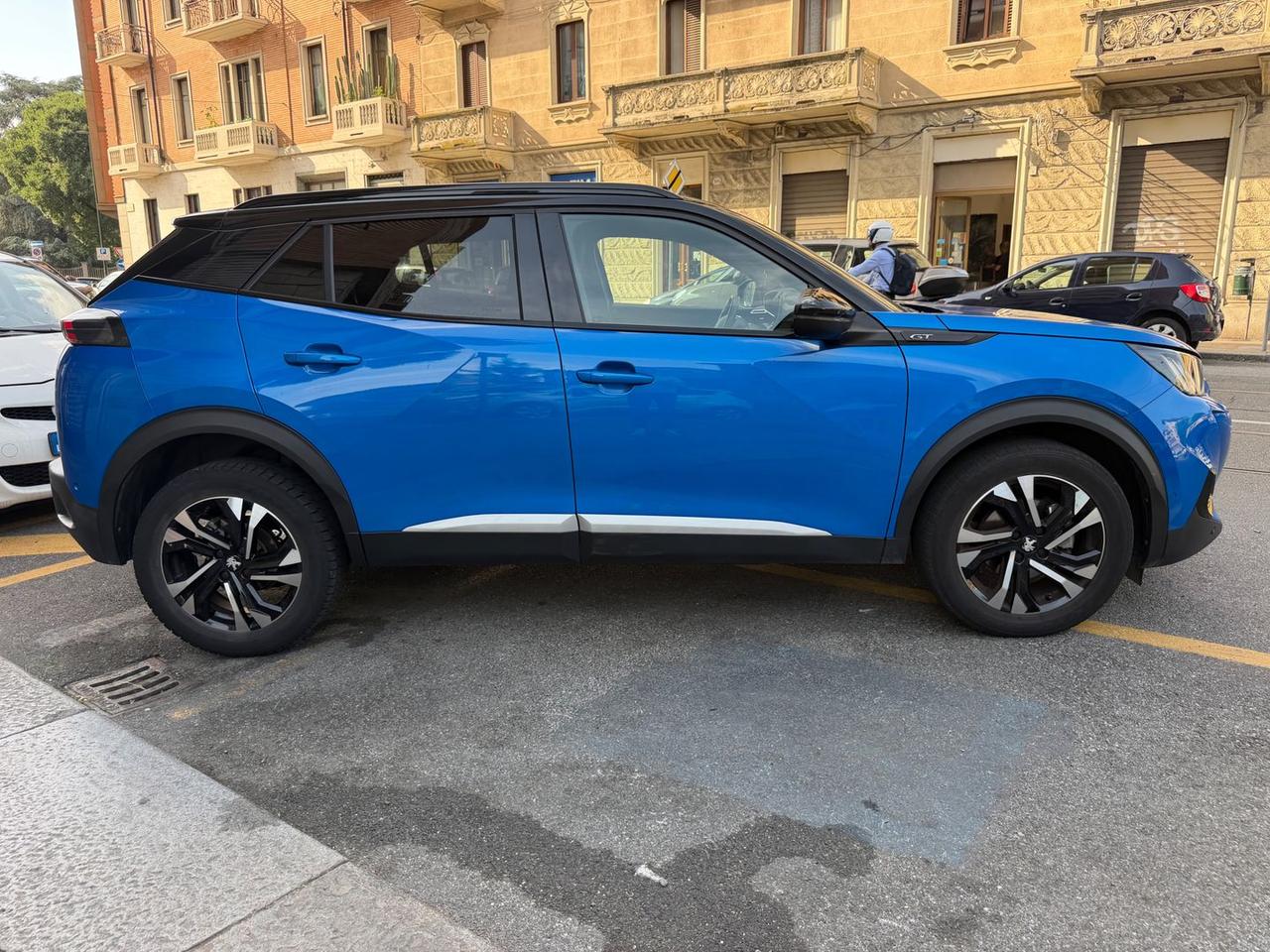 Peugeot 2008 GT 1.2 PureTech 130 #11350