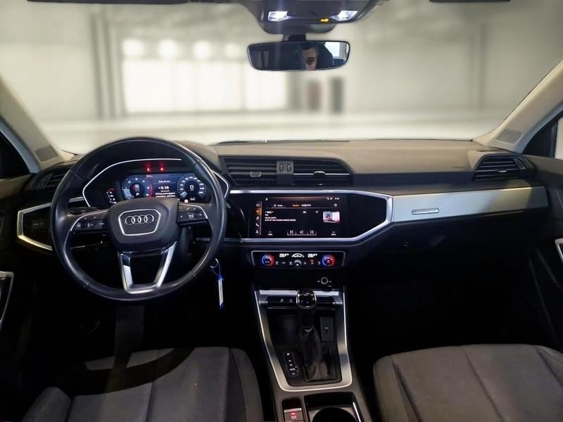 AUDI Q3 40 TDI quattro S tronic Business