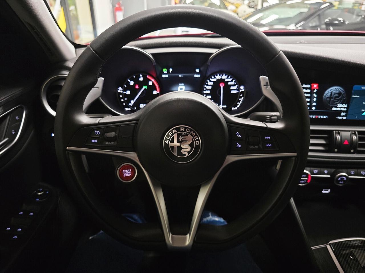 Alfa Romeo Giulia 2.2 T BUSINESS 190CV ROSSO ALFA_FATTURE_CARBONIO