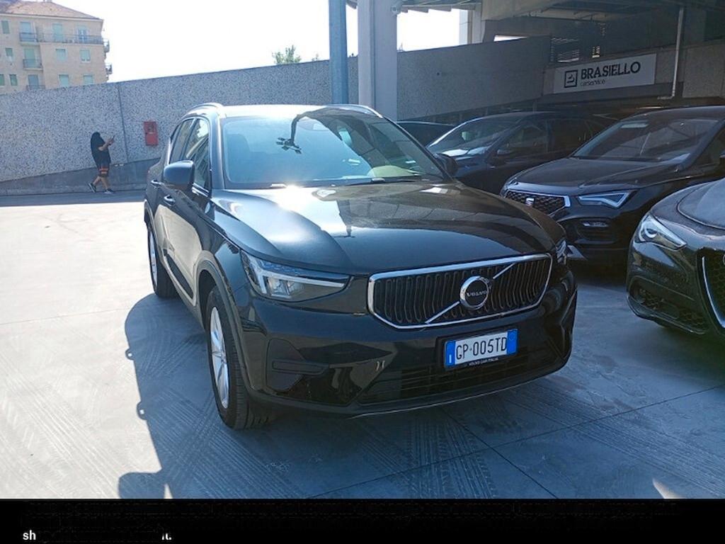 VOLVO XC40 1.5 T2 129CV AUTOM. CORE ( FARI LED - COCKPIT - CRUISE - NAVI - PDC )