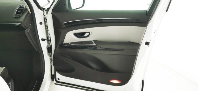 RENAULT Espace dCi 160CV EDC 4Control Energy Intense