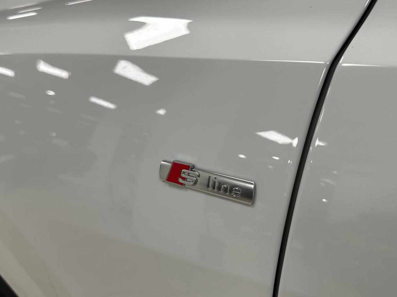 Audi Q8 50 TDI 286CV quattro tiptronic S-line 2022