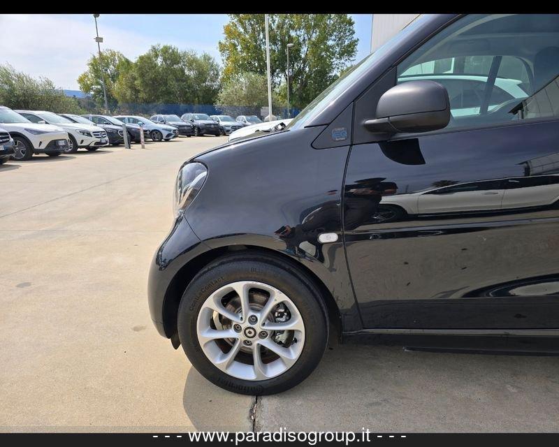 smart fortwo eqYOUNGSTER - 4,6kW | 55CV | 2019