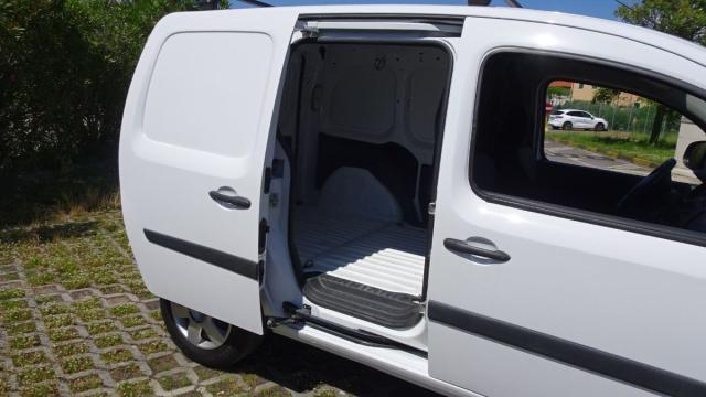 RENAULT - Kangoo - DOBLO 1500 DCI